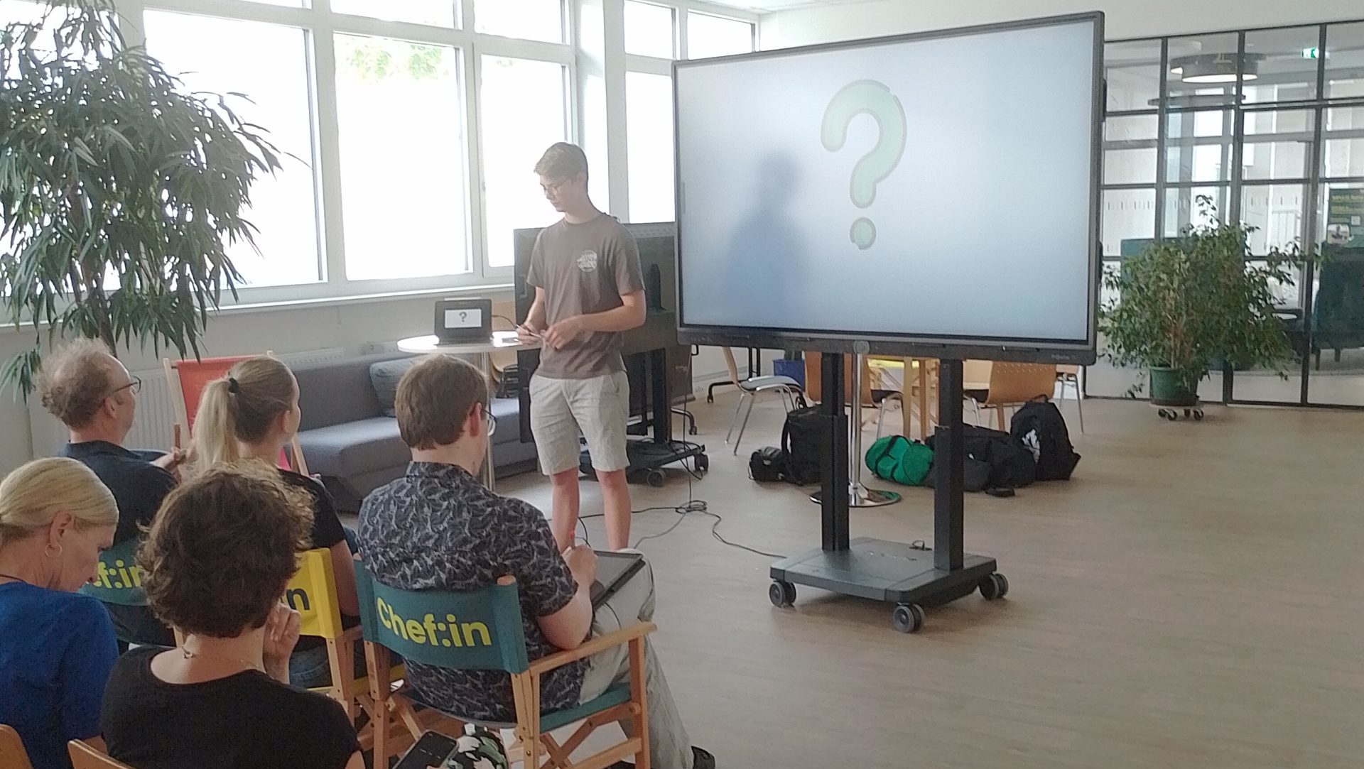 Schüler:innne Pitch des Ellenrieder Gymnasiums bei farm.